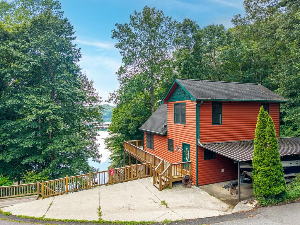 270 Marina Road, Murphy NC 28906 - Primary photo