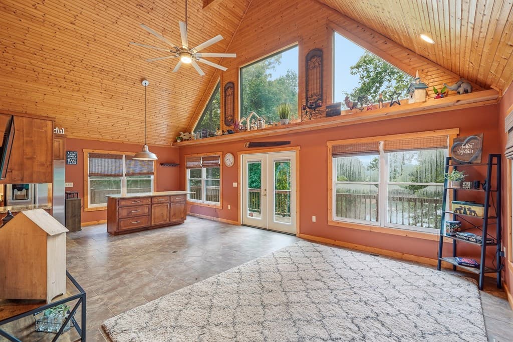 270 Marina Road, Murphy NC 28906 - Photo