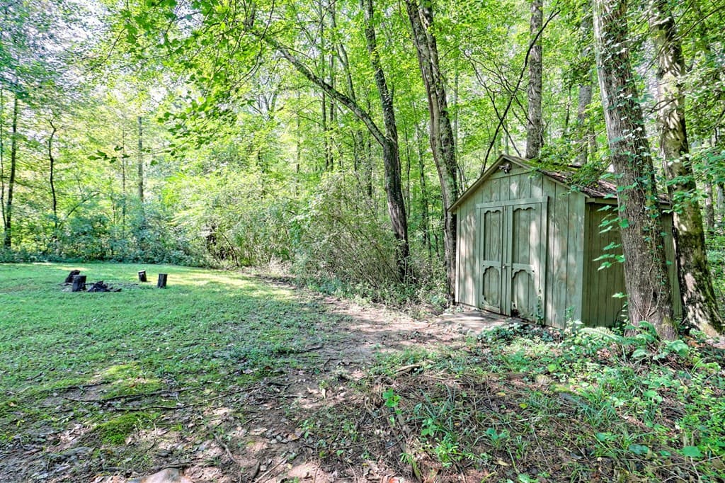 641 Cold Branch Road, Hayesville NC 28904 - Photo
