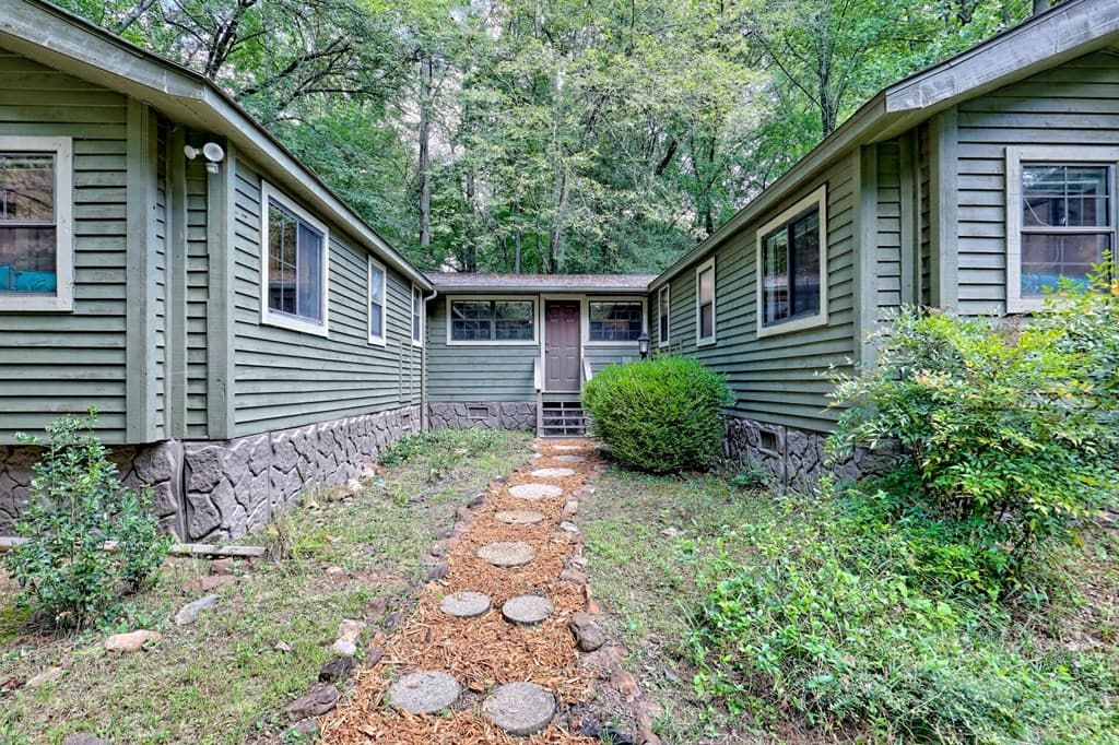 641 Cold Branch Road, Hayesville NC 28904 - Photo