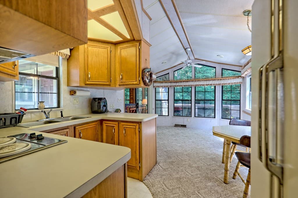 641 Cold Branch Road, Hayesville NC 28904 - Photo