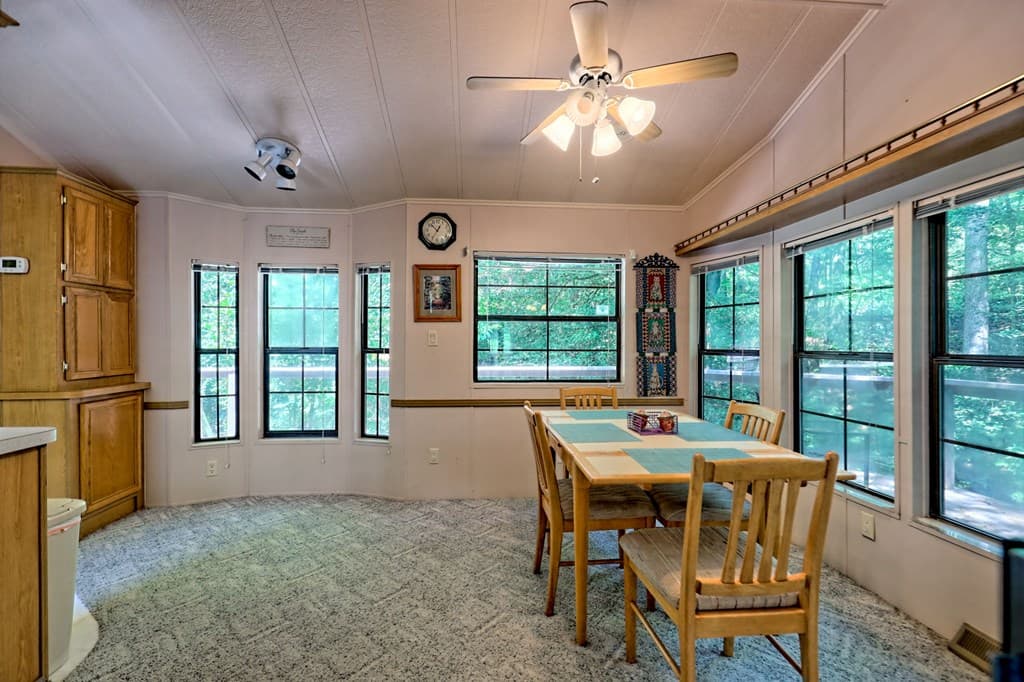 641 Cold Branch Road, Hayesville NC 28904 - Photo