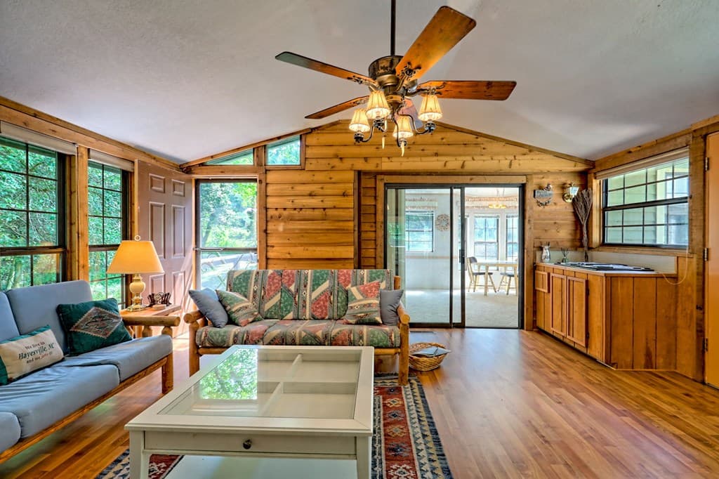 641 Cold Branch Road, Hayesville NC 28904 - Photo