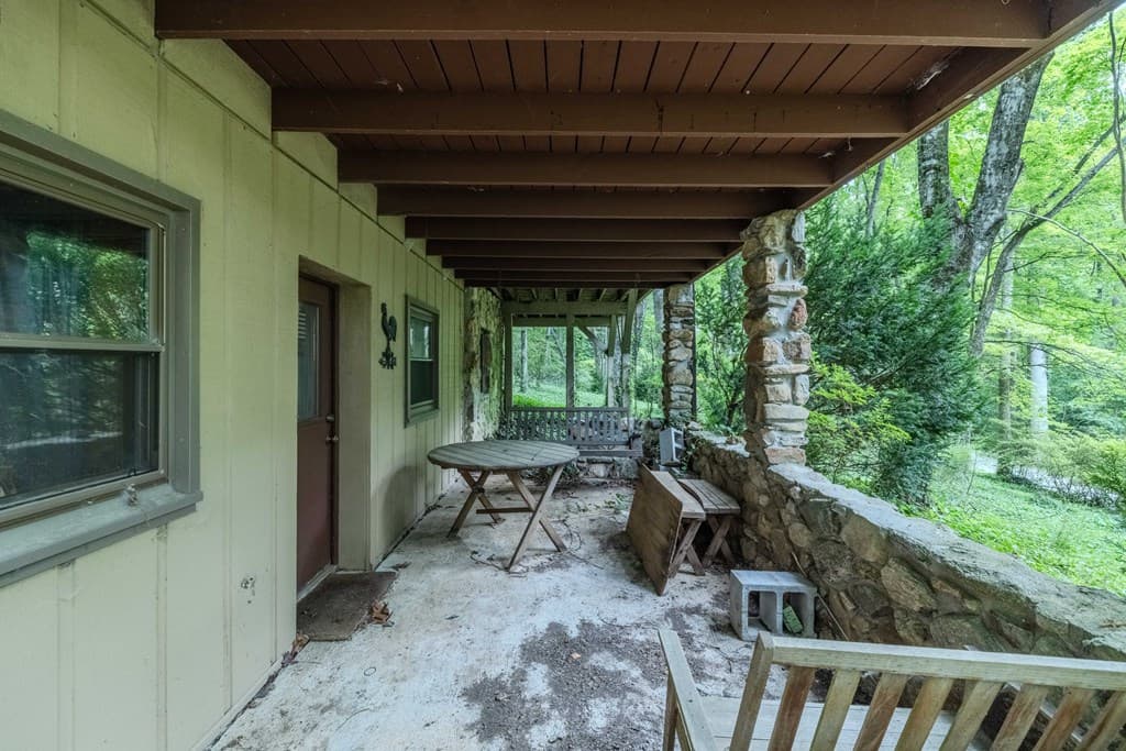 65 Eagle Chase Circle, Dillard GA 30537 - Photo