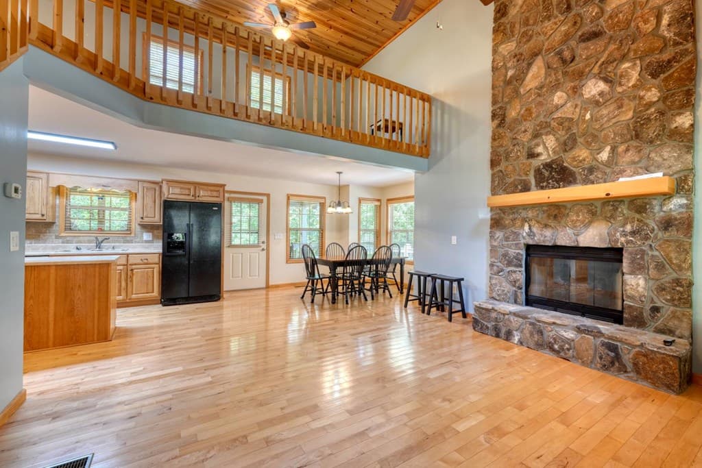 382 Lola Mae Way, Morganton GA 30560 - Photo