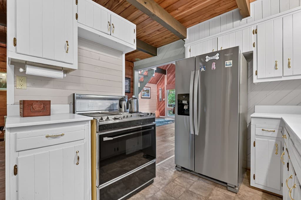 685 Cross Creek, Mineral Bluff GA 30559 - Photo
