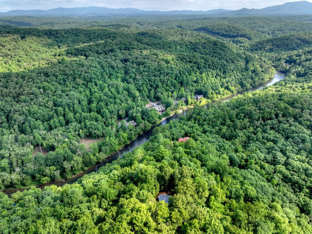 685 Cross Creek, Mineral Bluff GA 30559 - Photo