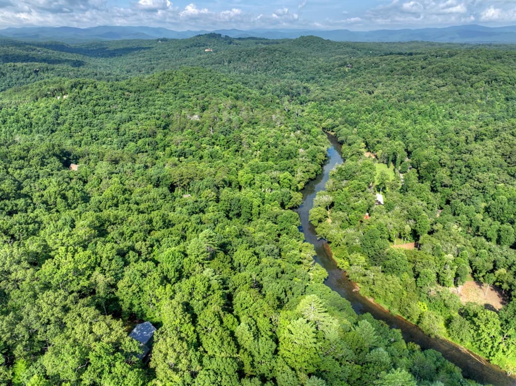685 Cross Creek, Mineral Bluff GA 30559 - Photo