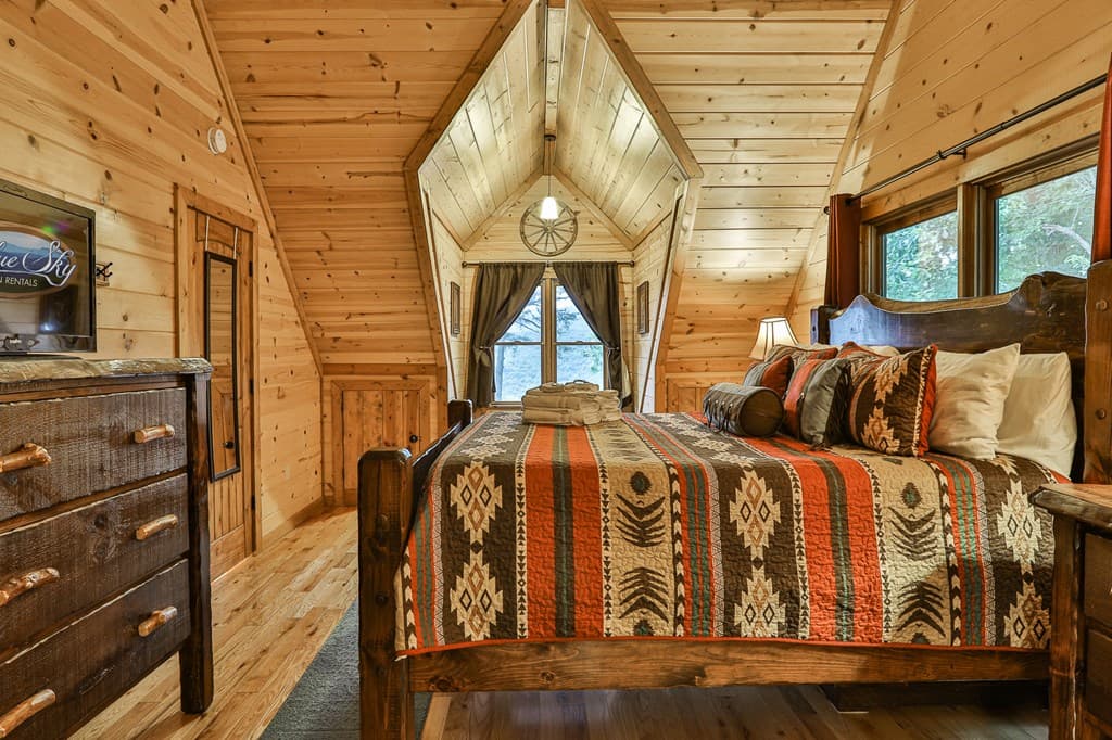 175 Cochise Road, Blue Ridge GA 30513 - Photo