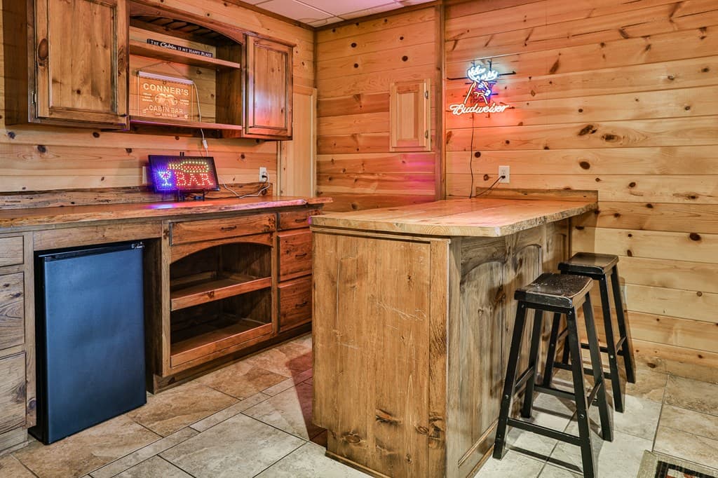 175 Cochise Road, Blue Ridge GA 30513 - Photo