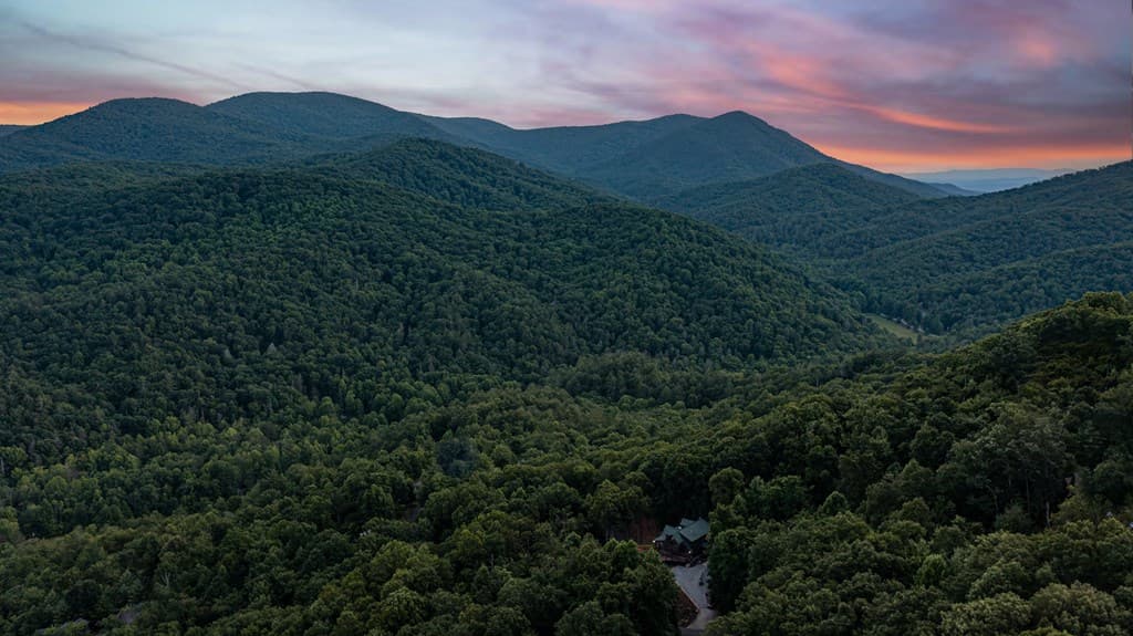 175 Cochise Road, Blue Ridge GA 30513 - Photo