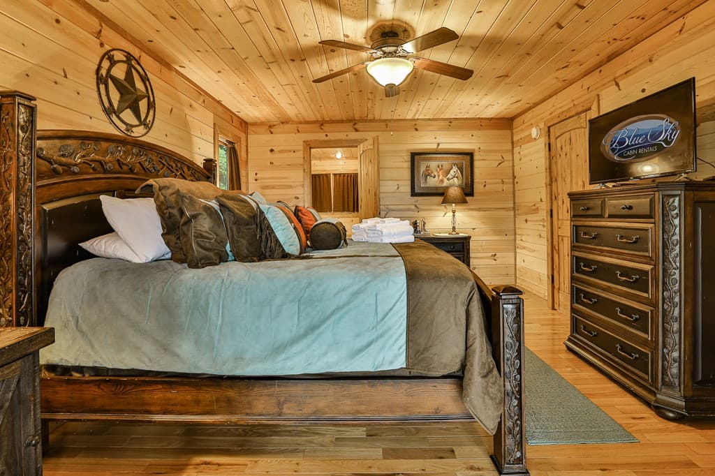 175 Cochise Road, Blue Ridge GA 30513 - Photo