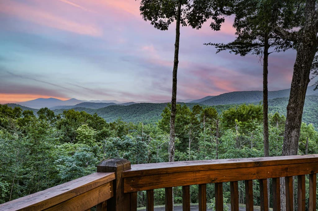 175 Cochise Road, Blue Ridge GA 30513 - Photo