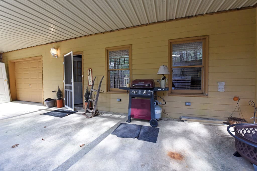38 Oakwood Drive, Blue Ridge GA 30513 - Photo
