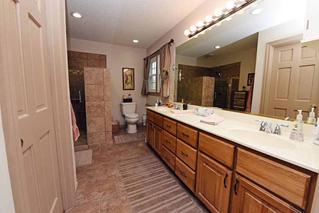 38 Oakwood Drive, Blue Ridge GA 30513 - Photo