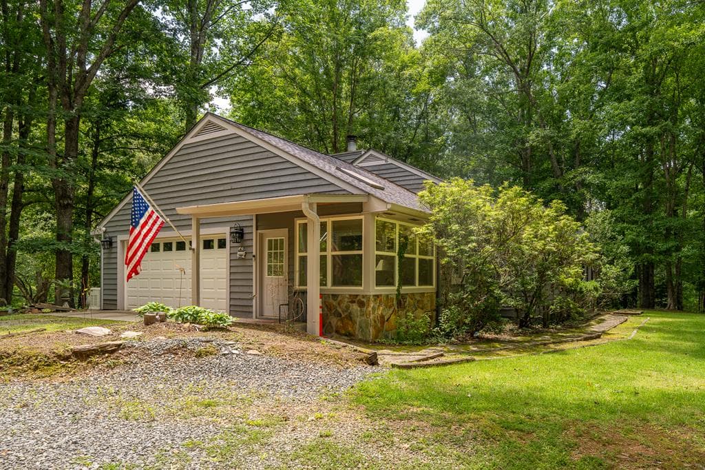 48 Puma Lane, Murphy NC 28906 - Primary photo