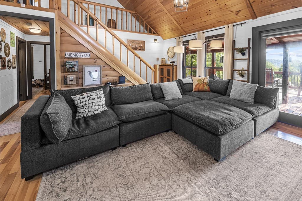 832 Scenic Mountain View Road, Blue Ridge GA 30512 - Photo