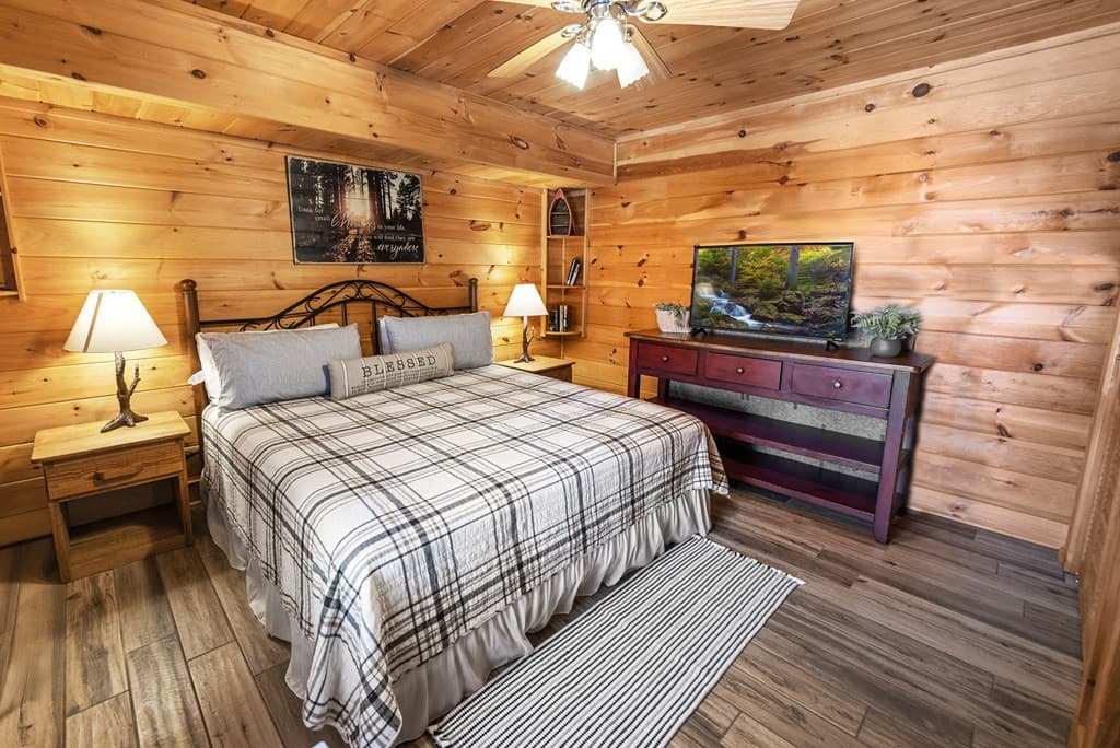 832 Scenic Mountain View Road, Blue Ridge GA 30512 - Photo