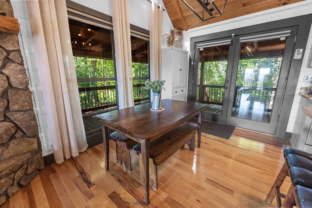 832 Scenic Mountain View Road, Blue Ridge GA 30512 - Photo