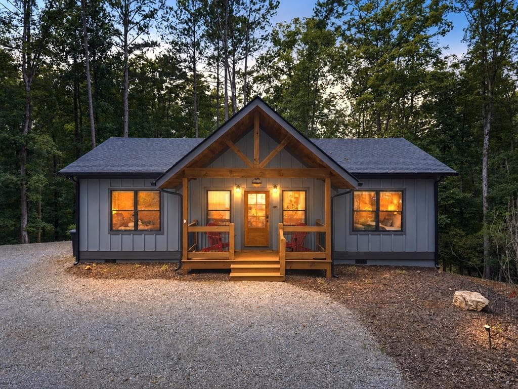 1100 Zenith Trail, Ellijay GA 30540 - Primary photo