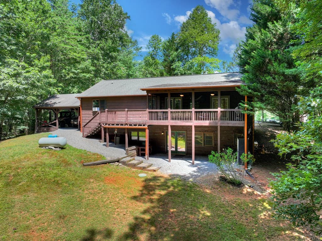 199 Hillsdale Drive, Ellijay GA 30540 - Photo
