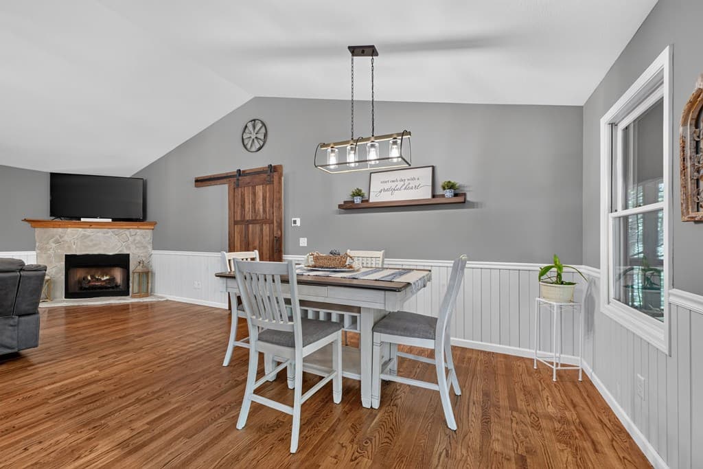 199 Hillsdale Drive, Ellijay GA 30540 - Photo
