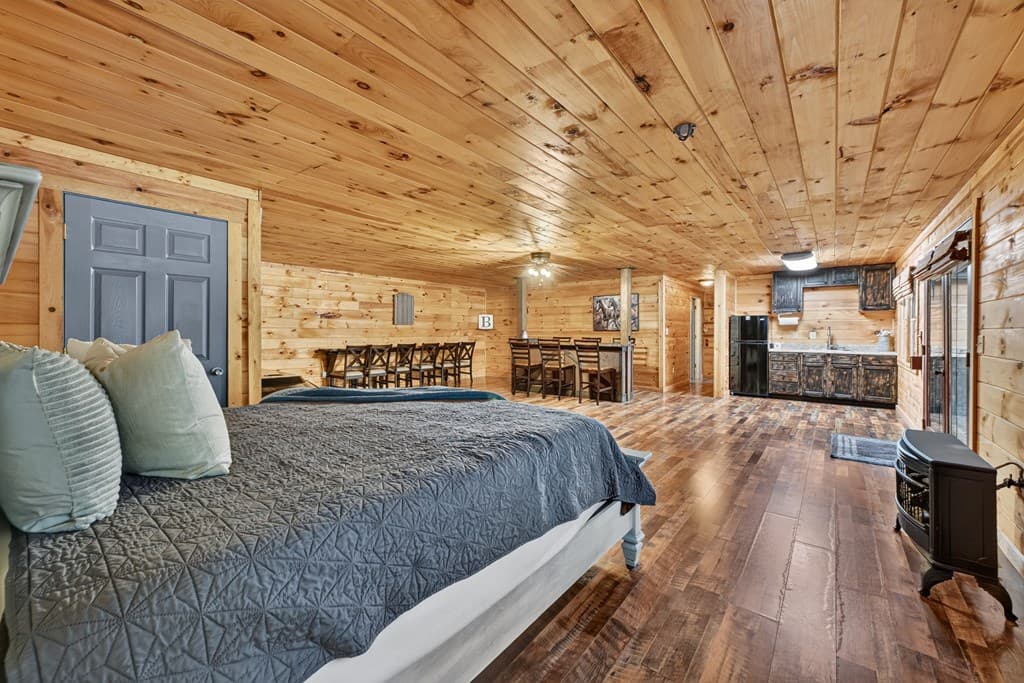 199 Hillsdale Drive, Ellijay GA 30540 - Photo