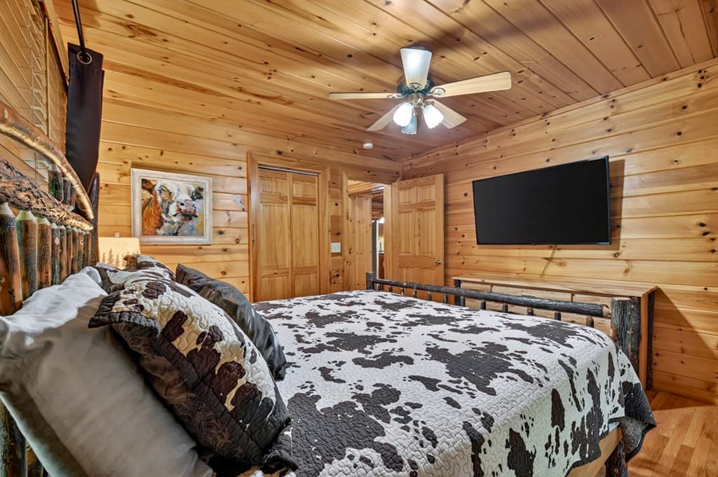 316 Pigeon Creek Road, Blue Ridge GA 30513 - Photo