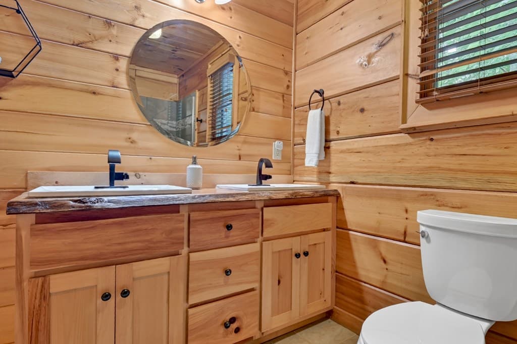 316 Pigeon Creek Road, Blue Ridge GA 30513 - Photo