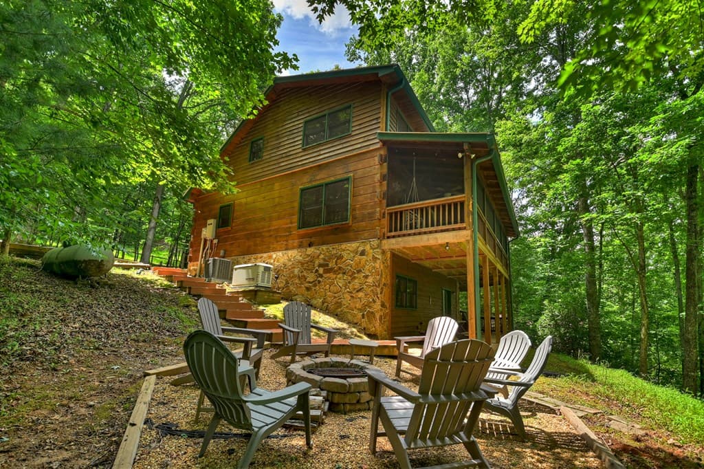 316 Pigeon Creek Road, Blue Ridge GA 30513 - Photo