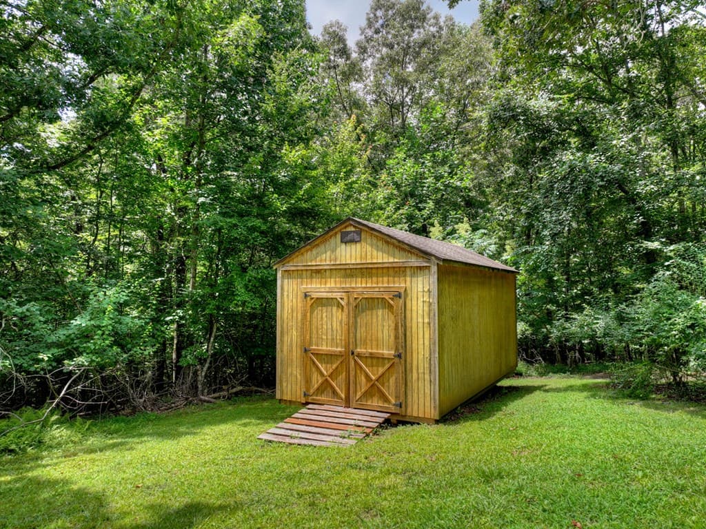 226 Bailey Farm Drive, Mineral Bluff GA 30559 - Photo