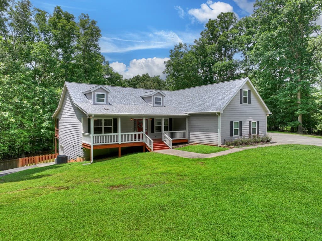 226 Bailey Farm Drive, Mineral Bluff GA 30559 - Photo