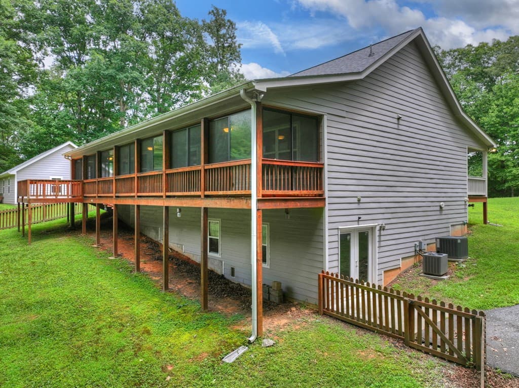226 Bailey Farm Drive, Mineral Bluff GA 30559 - Photo