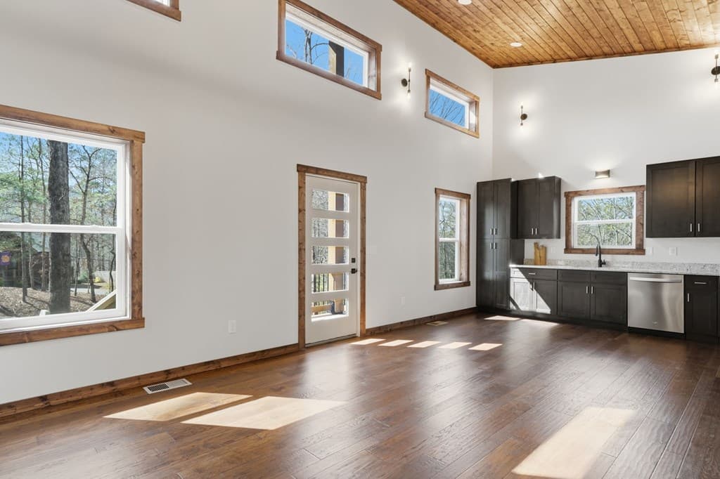 890 Joliet Drive, Ellijay GA 30540 - Photo