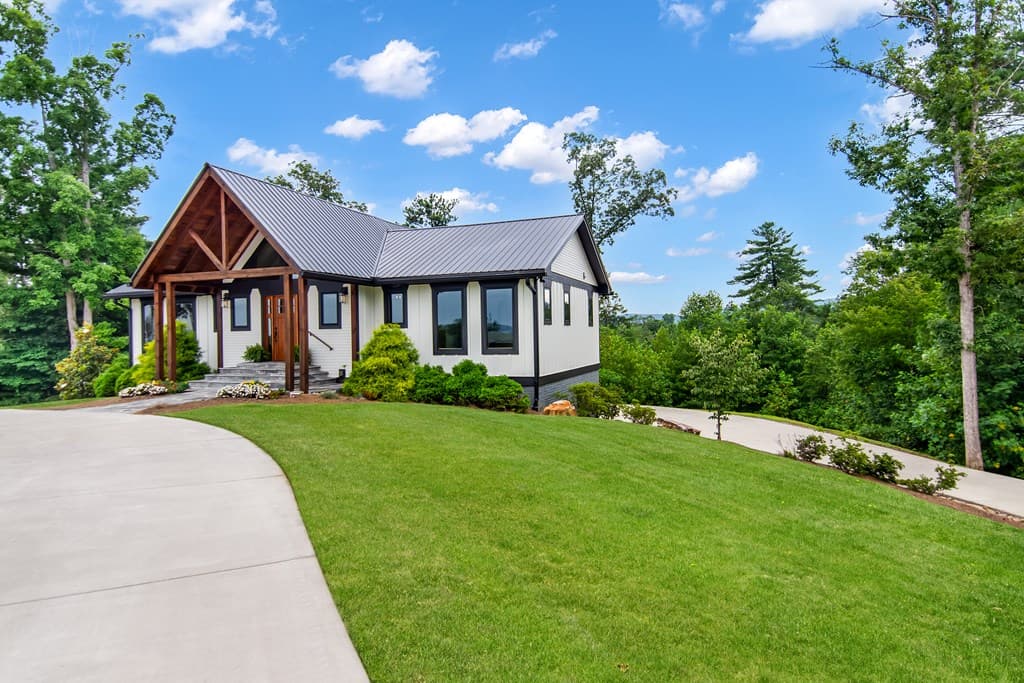 1046 Crossroads Church Road, Ellijay GA 30540 - Photo