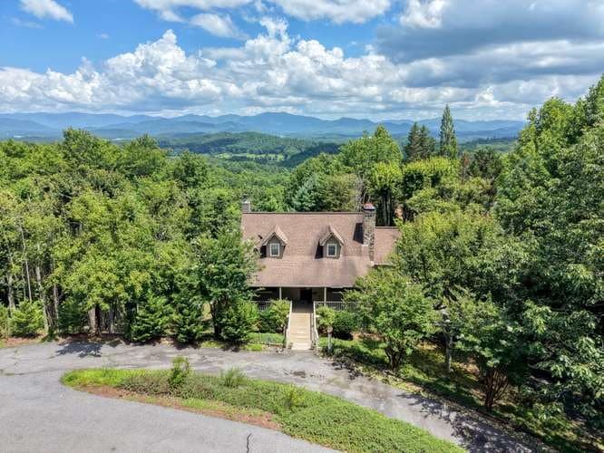 100 Sourwood Lane, Hayesville NC 28904 - Photo