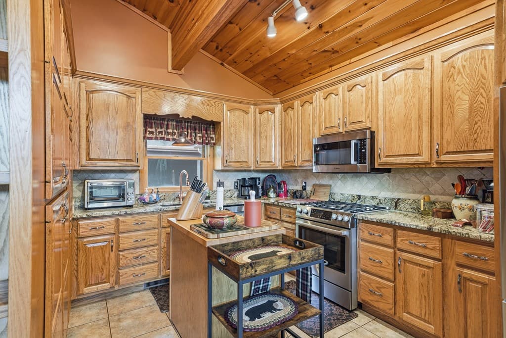 131 Talona Lake Terrace, Ellijay GA 30536 - Photo