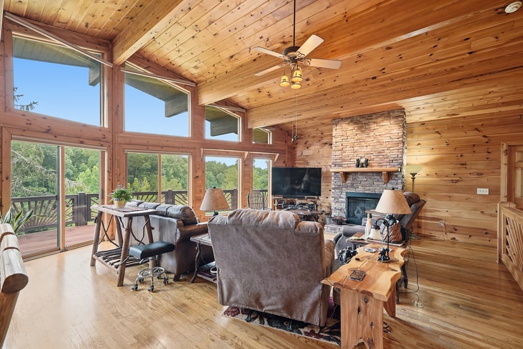 131 Talona Lake Terrace, Ellijay GA 30536 - Photo
