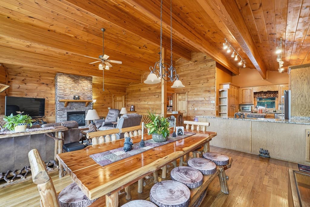 131 Talona Lake Terrace, Ellijay GA 30536 - Photo