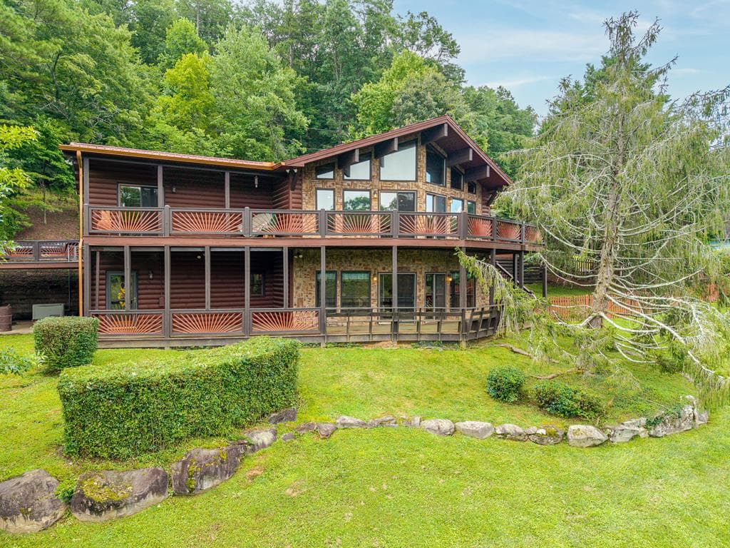 131 Talona Lake Terrace, Ellijay GA 30536 - Photo