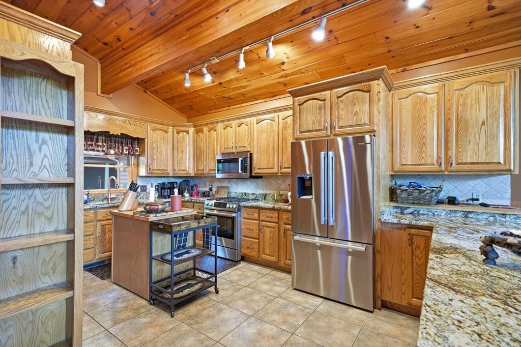 131 Talona Lake Terrace, Ellijay GA 30536 - Photo