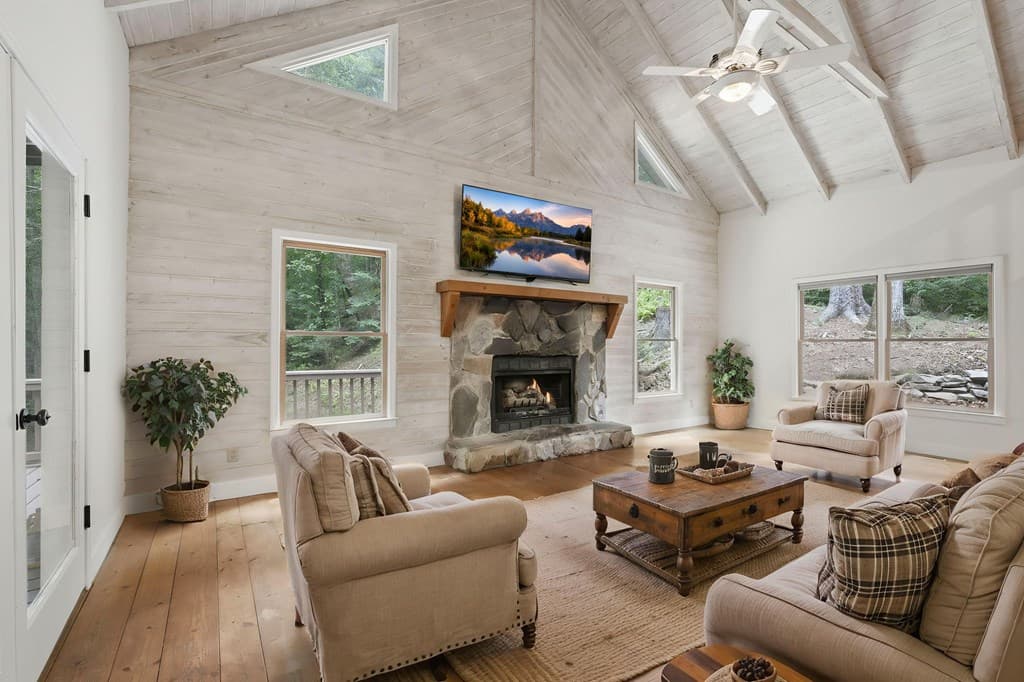 788 Joann Sisson Road, Blue Ridge GA 30522 - Photo