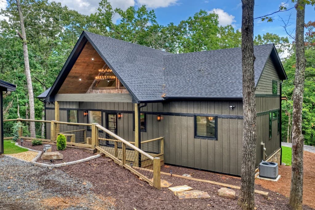 93 Silver Oaks Court, Blue Ridge GA 30513 - Photo