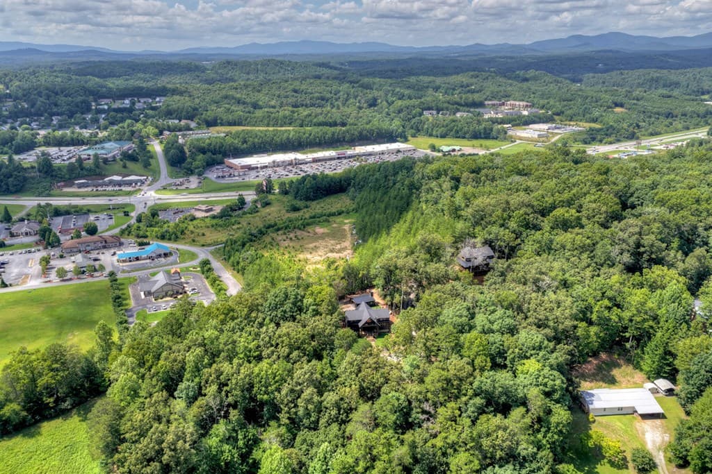 93 Silver Oaks Court, Blue Ridge GA 30513 - Photo