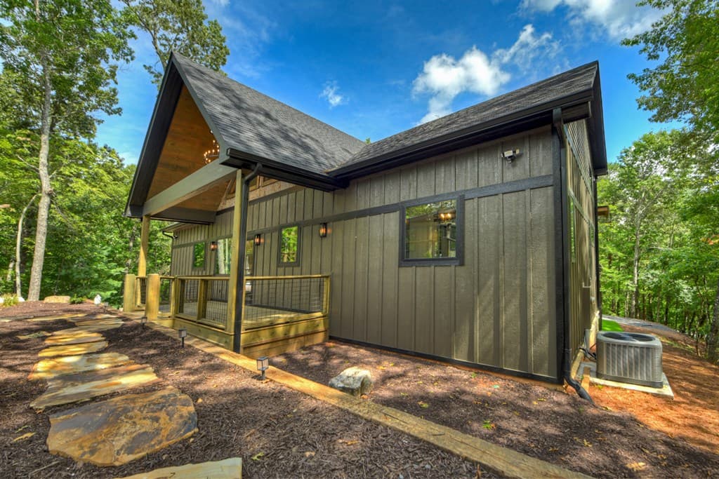 93 Silver Oaks Court, Blue Ridge GA 30513 - Photo