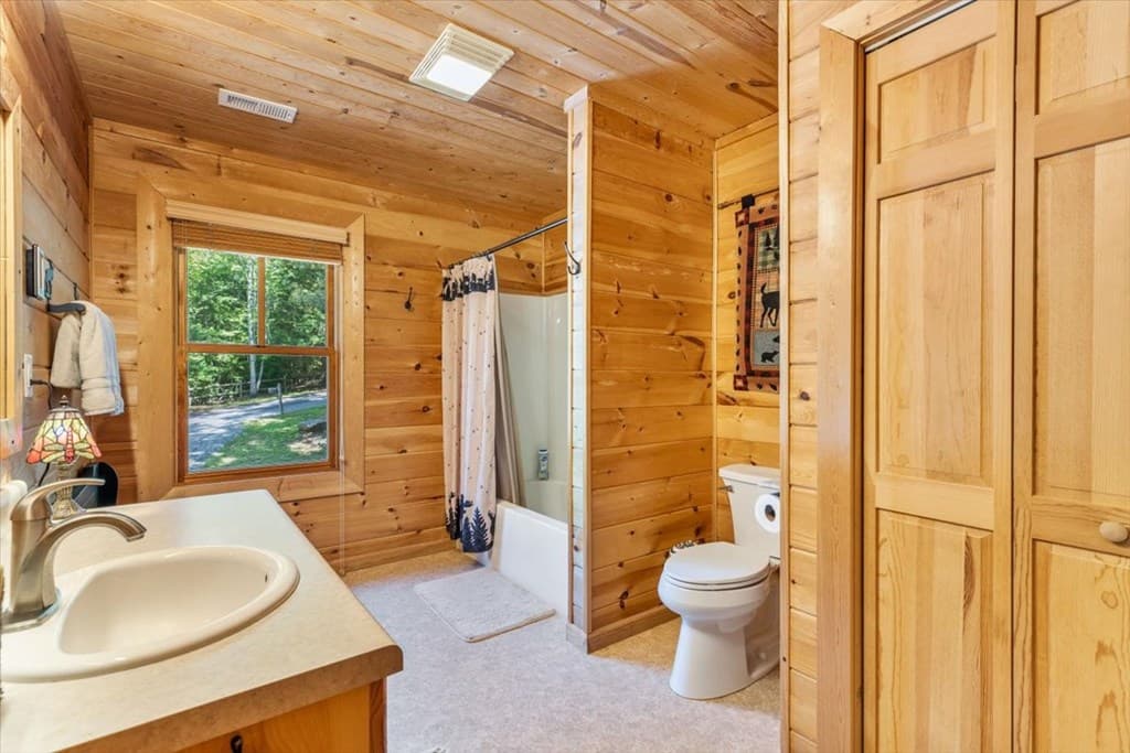 808 Granite Drive, Hayesville NC 28904 - Photo