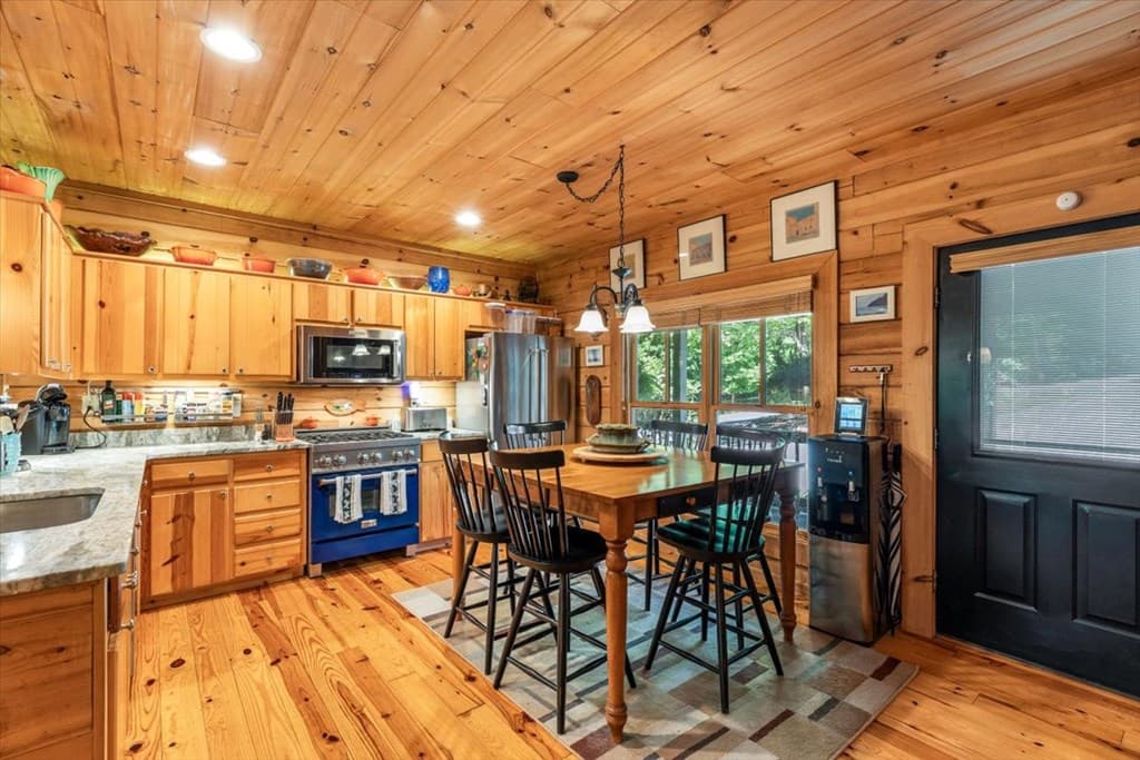 808 Granite Drive, Hayesville NC 28904 - Photo