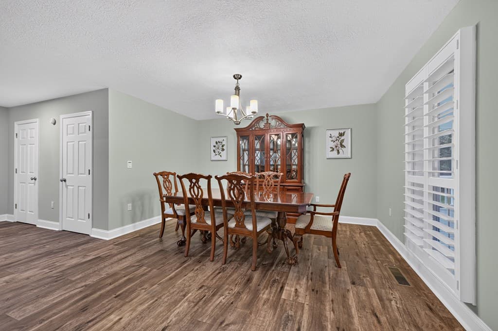 832 W First Street, Blue Ridge GA 30513 - Photo