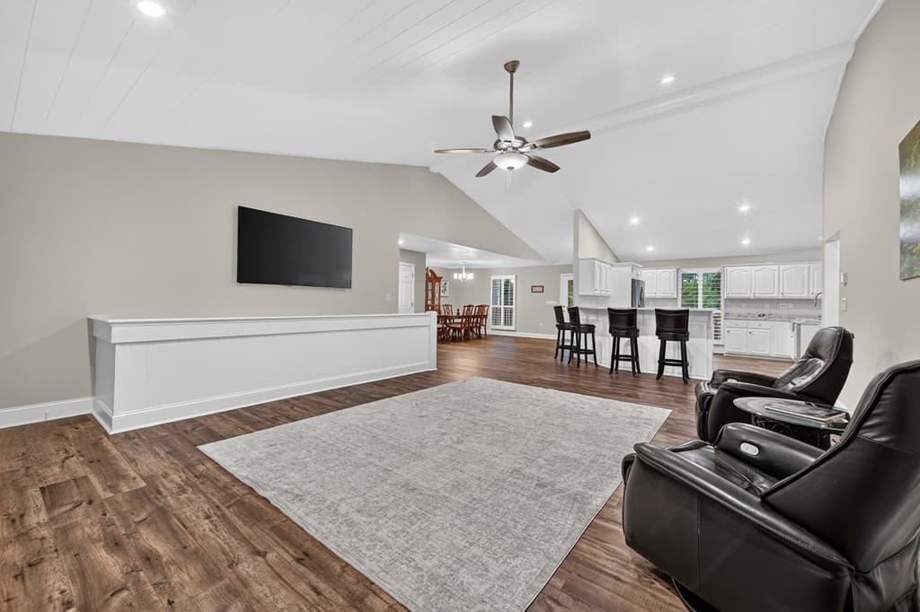 832 W First Street, Blue Ridge GA 30513 - Photo