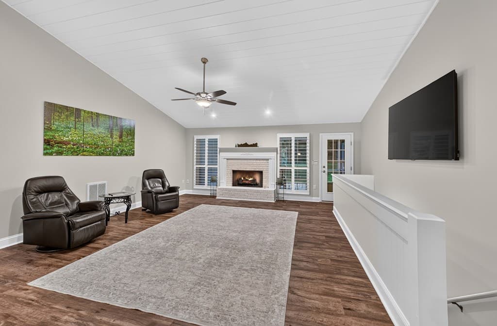 832 W First Street, Blue Ridge GA 30513 - Photo